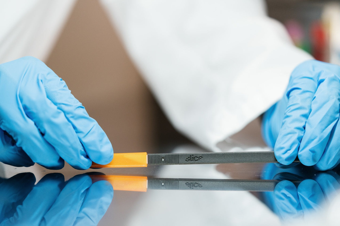 Scalpel (Replaceable Blade)